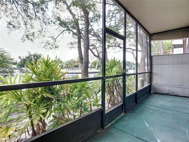Building Photo - 9115 Tudor Dr