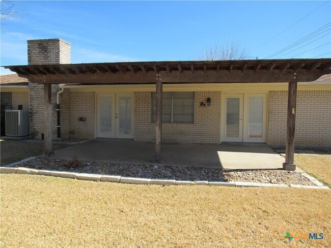 Building Photo - 1603 S 2nd St