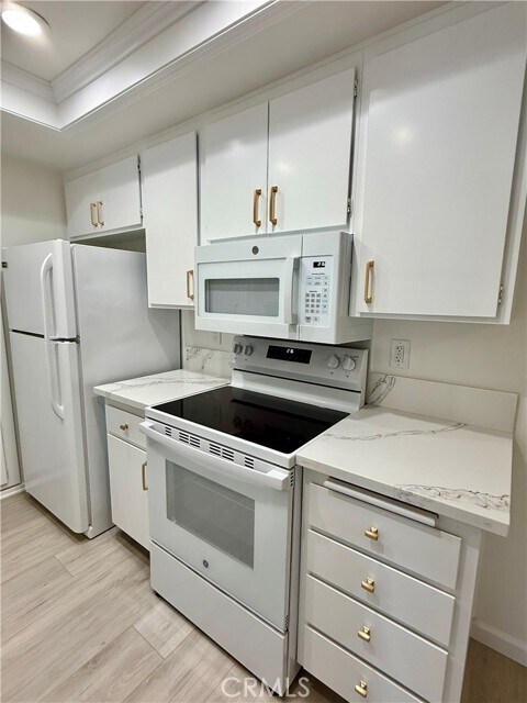 Building Photo - 25611 Quail Run