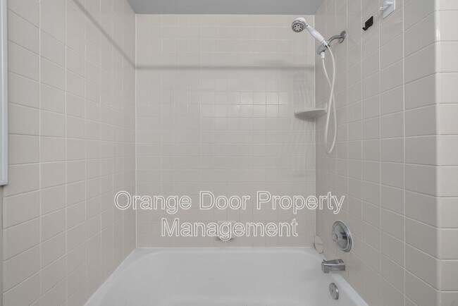 Building Photo - 712 127th St S