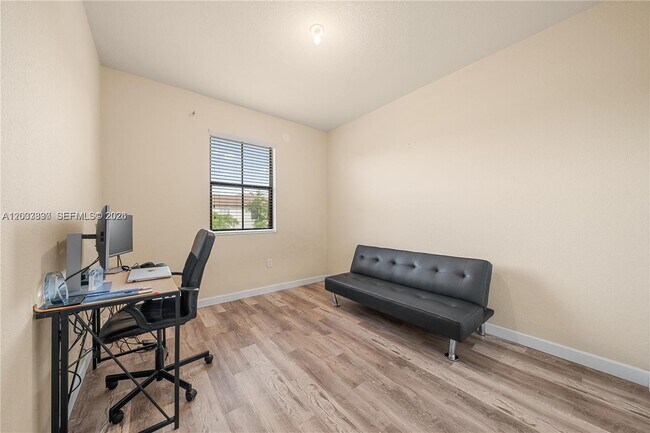 Building Photo - 11287 SW 239 St
