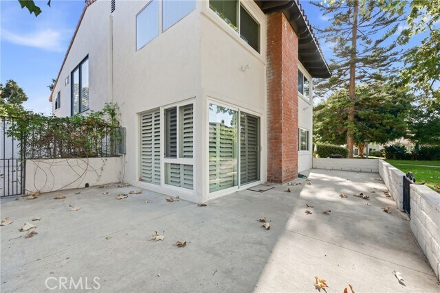 Building Photo - 312 Vista Trucha