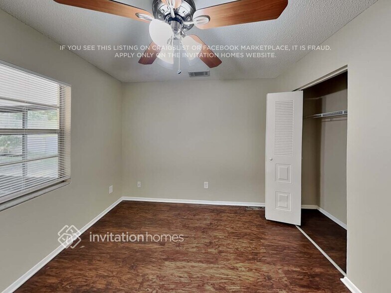 Building Photo - 11515 Paperwood Pl