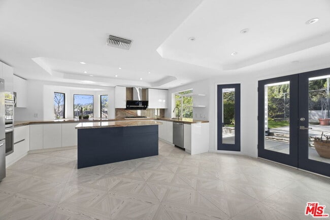 Building Photo - 2937 Deep Canyon Dr