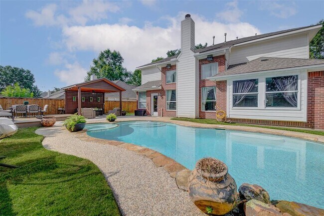 Building Photo - 15838 Red Hill Trail