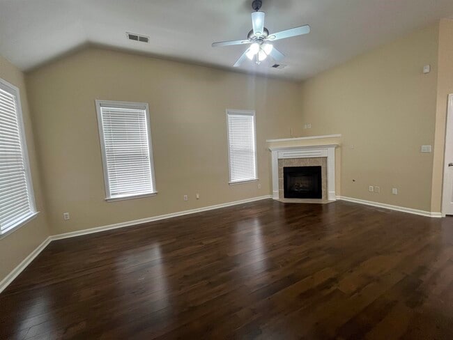 Building Photo - 1275 Isle Bay Dr