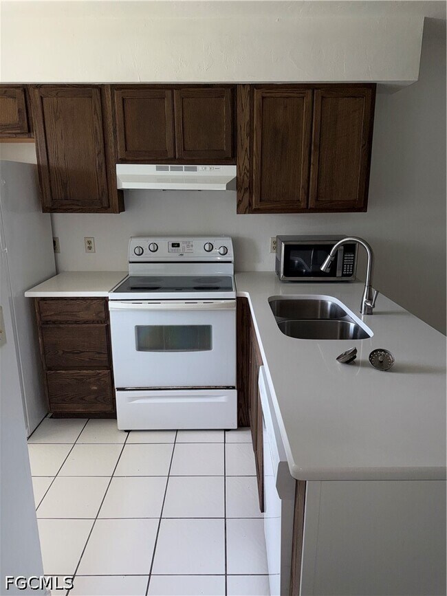 Building Photo - 22523 Westchester Blvd