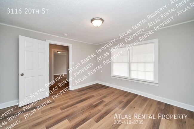 Building Photo - 3116 20th St