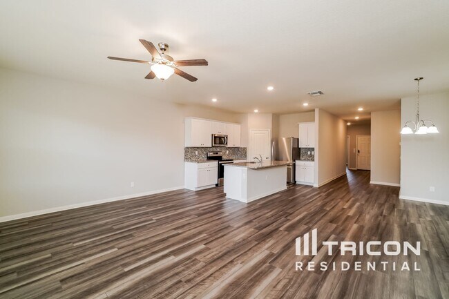 Building Photo - 14355 Gunsight Pass