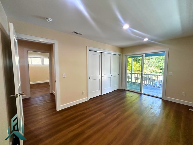 Building Photo - Newly remodeled 5 bed/3 bath Philomath home