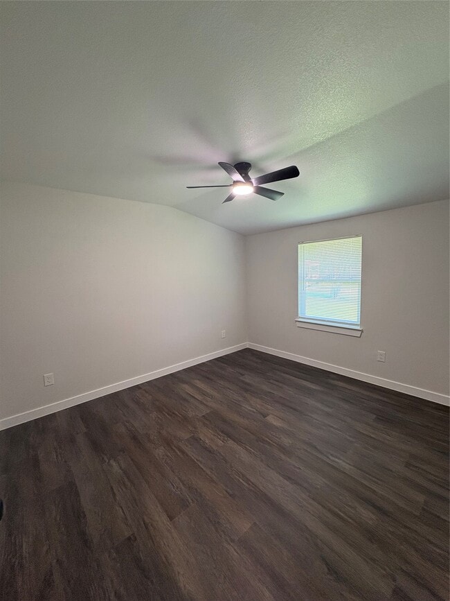 Building Photo - 55 Periwinkle Ct