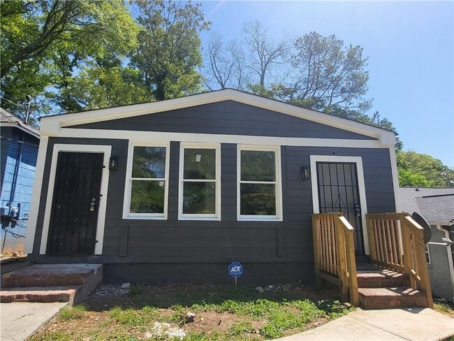Primary Photo - 1154 Windsor St SW
