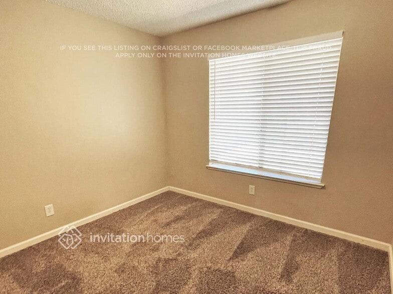 Building Photo - 2906 Erin Dr