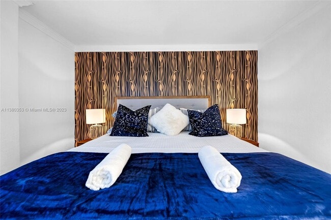 Building Photo - 19201 Collins Ave