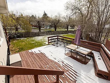 Building Photo - 302 Pacific Terrace