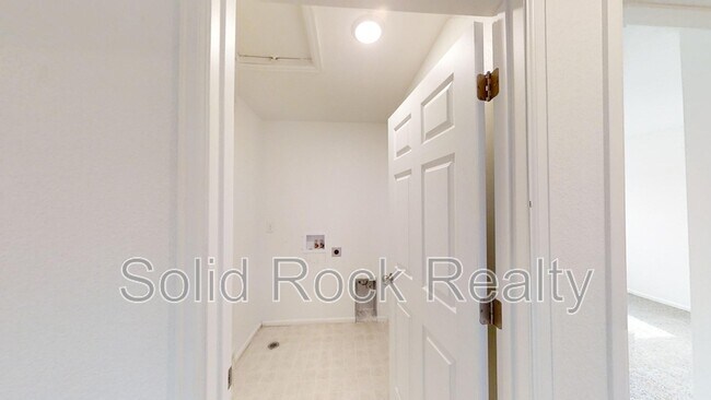 Building Photo - 5458 Wagon Hammer Dr