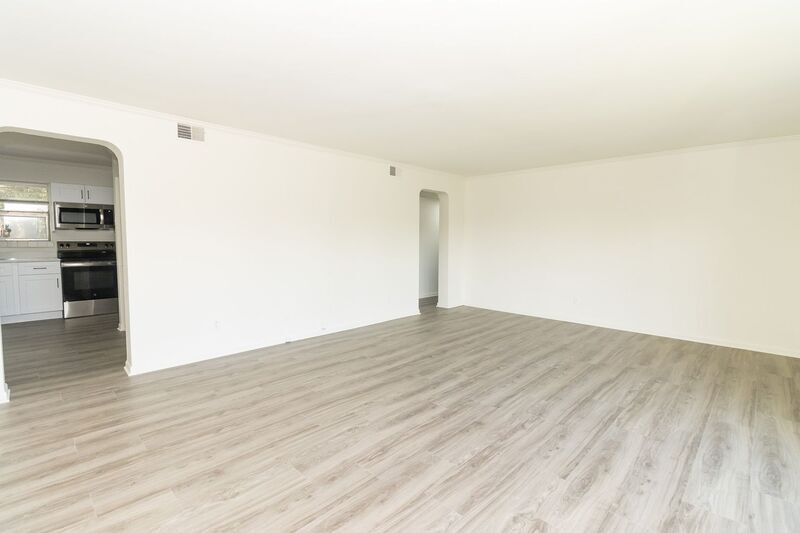 Building Photo - 513 Donaldson Rd