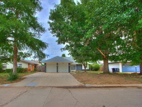 Building Photo - 7505 NW 29th St