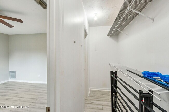 Building Photo - 9252 San Jose Blvd