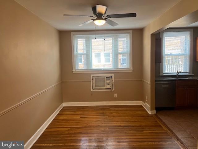 Building Photo - 5443 Valley St