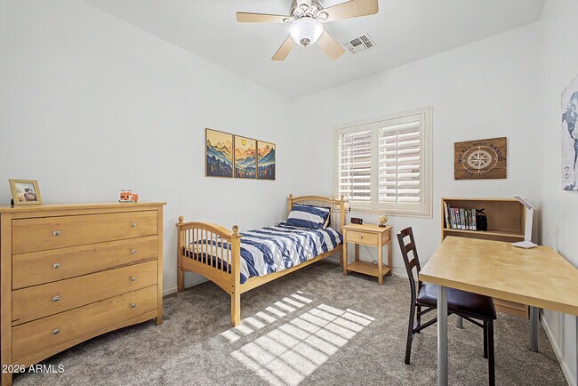 Building Photo - 4203 E Los Altos Rd