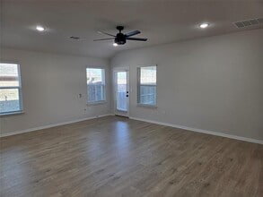 Building Photo - 2421 Corriente Path