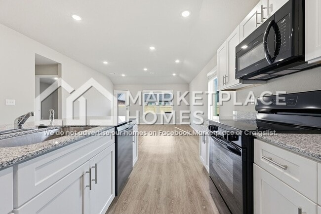 Building Photo - 8903 Preston Wood Dr