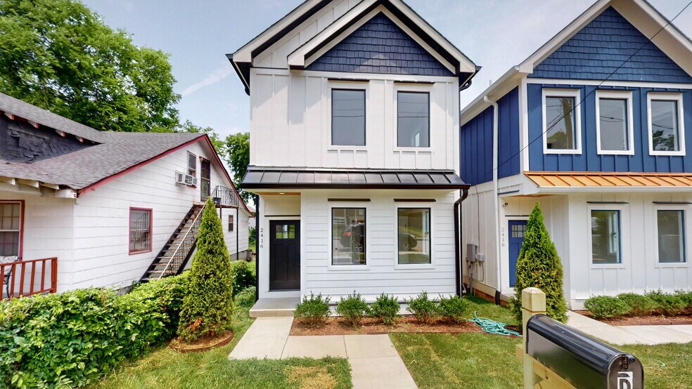 Building Photo - 2416 Albion St