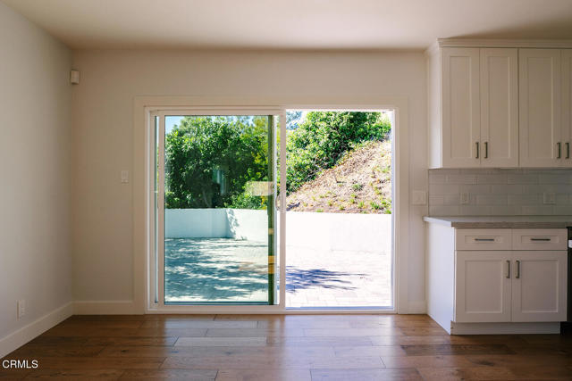 Building Photo - 5447 Rock Castle Dr