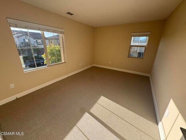 Building Photo - 7124 Baneberry Ave