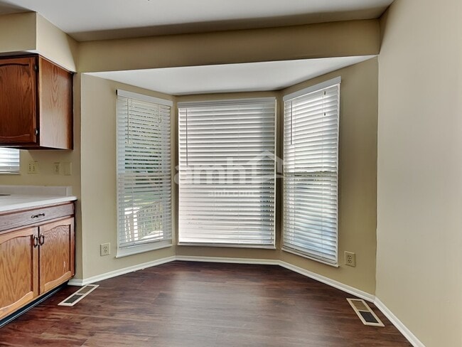 Building Photo - 3367 Woodlyn Hills Dr