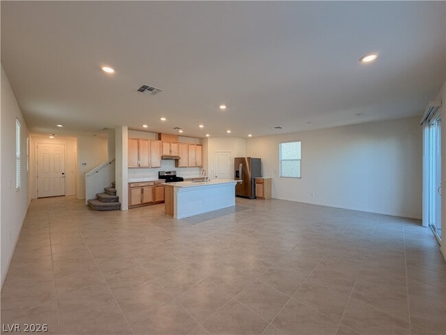 Building Photo - 6972 Dandelion Pk Ave