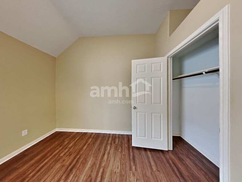 Building Photo - 14302 Baron Creek Ln