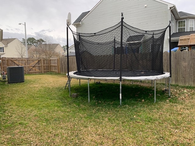 Yard 1 - 2436 Apiary Ct