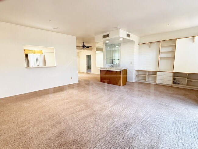 Building Photo - 11766 E Becker Ln