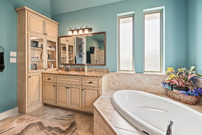 Building Photo - 17401 Rush Pea Cir