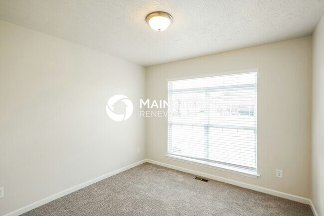 Building Photo - 4 Bedroom Pet-Friendly Home in GALLATIN, TN with Main Street Renewal