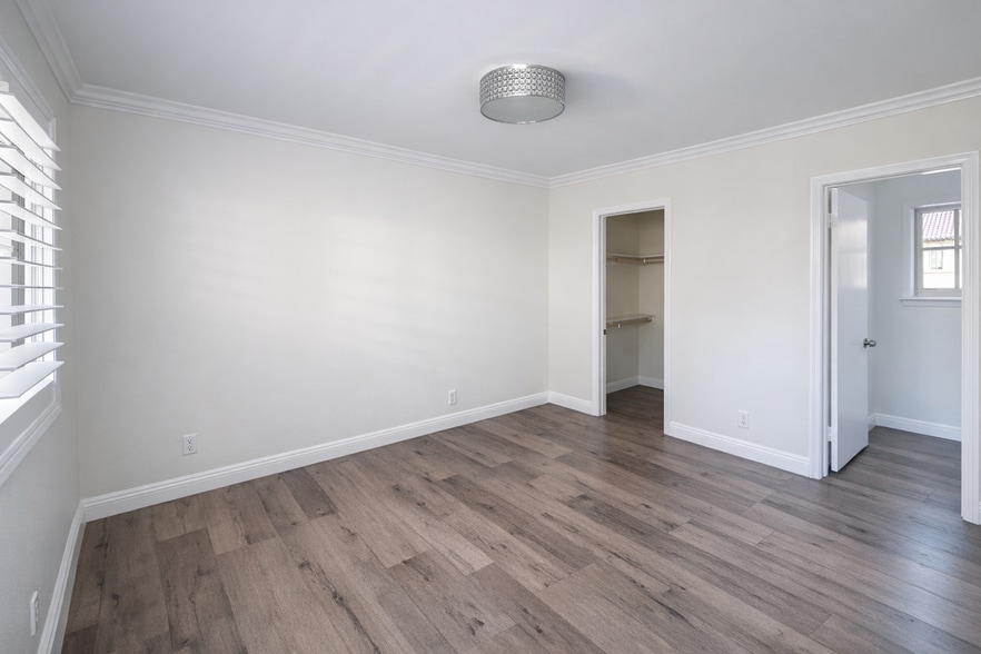 Building Photo - 26212 La Real