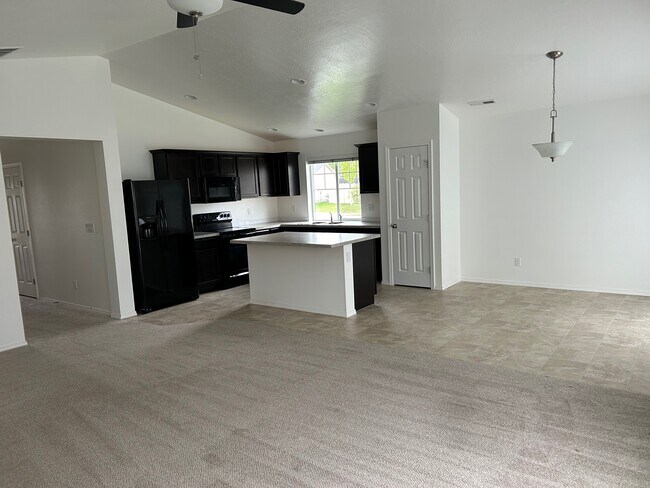 Building Photo - 11416 W Colorado River St