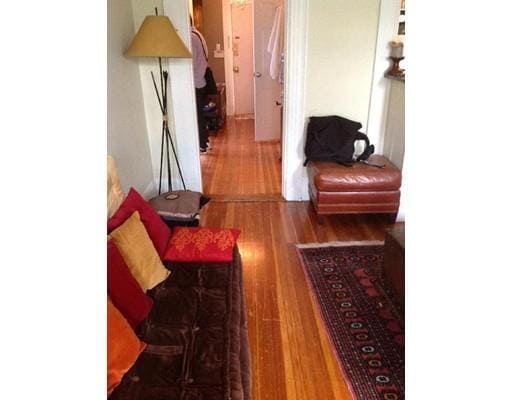 Building Photo - 419 Beacon St