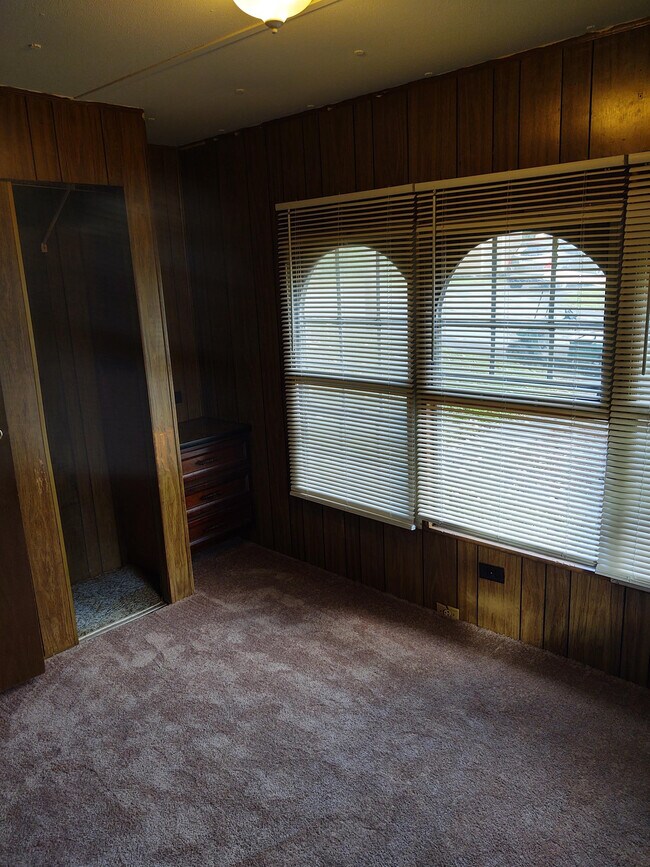 Building Photo - 2827 Forest Edge Way