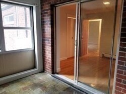 Building Photo - 9 Commonwealth Ct