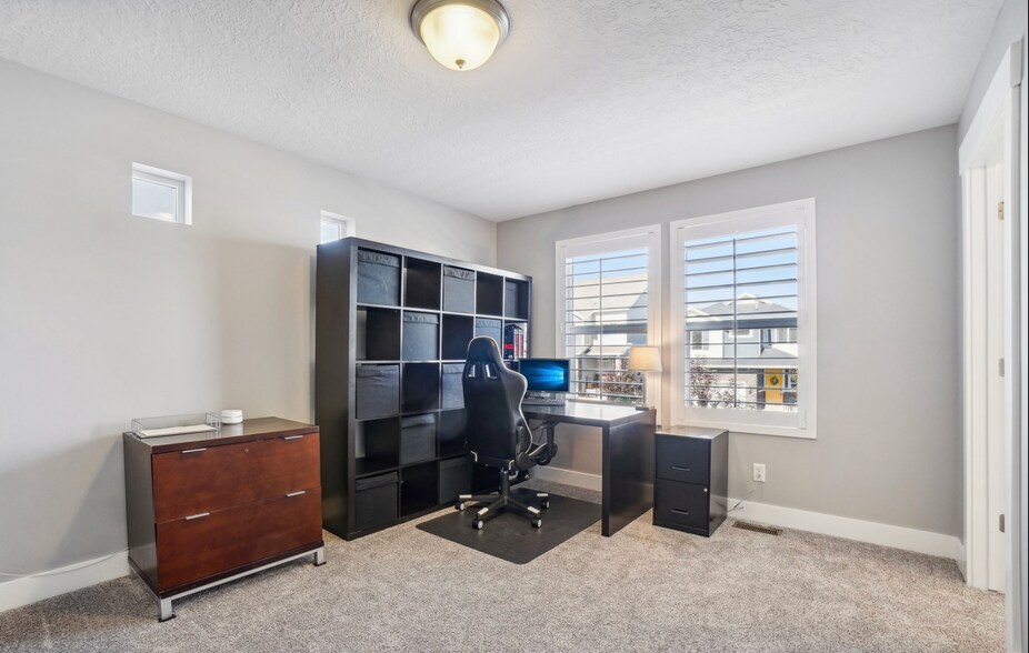 Building Photo - 14317 S Ashvale Dr