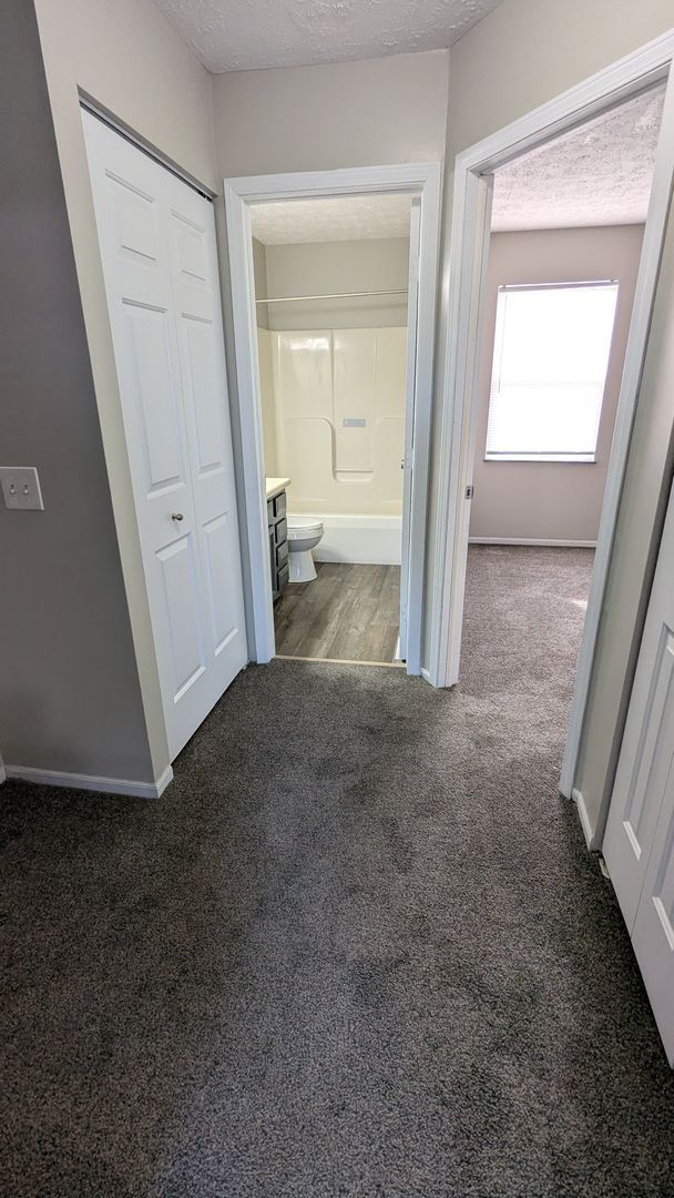 Building Photo - MN Cedar Village (859)