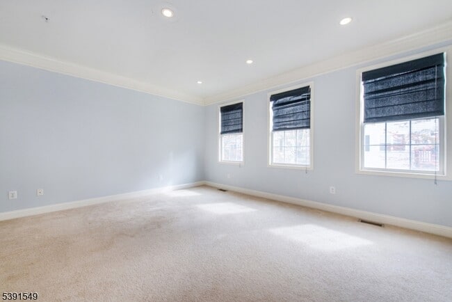 Building Photo - 170 Winchester Ct