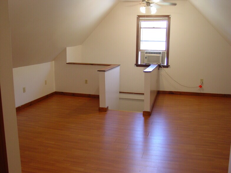 Building Photo - 126 Bridgton Rd