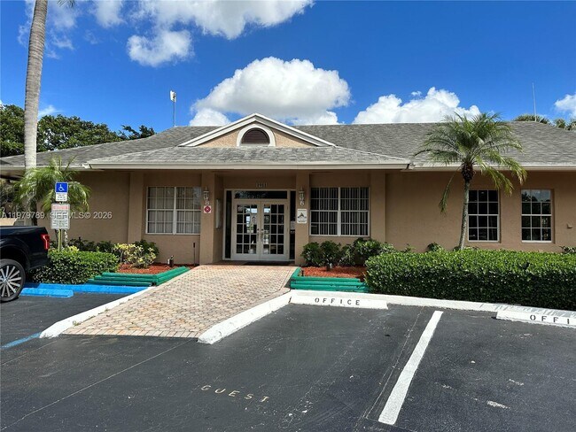 Building Photo - 1941 NW 96th Terrace