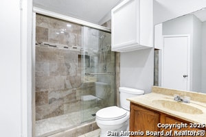 Building Photo - 3951 Chimney Springs Dr