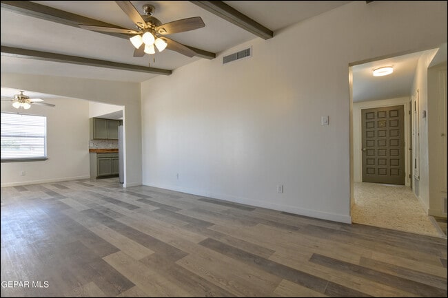 Building Photo - 7117 Alto Rey Ave