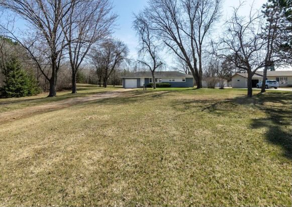 Building Photo - 16943 Hwy 65 NE